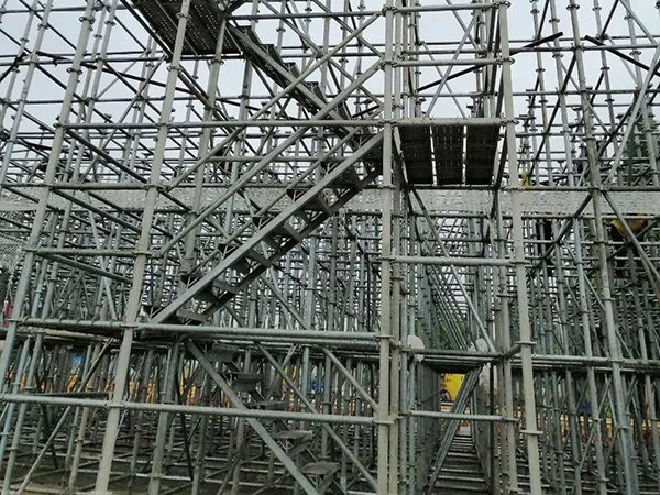 選擇沈陽腳手架租賃公司，為建筑工地添動力，安全高效施工！
